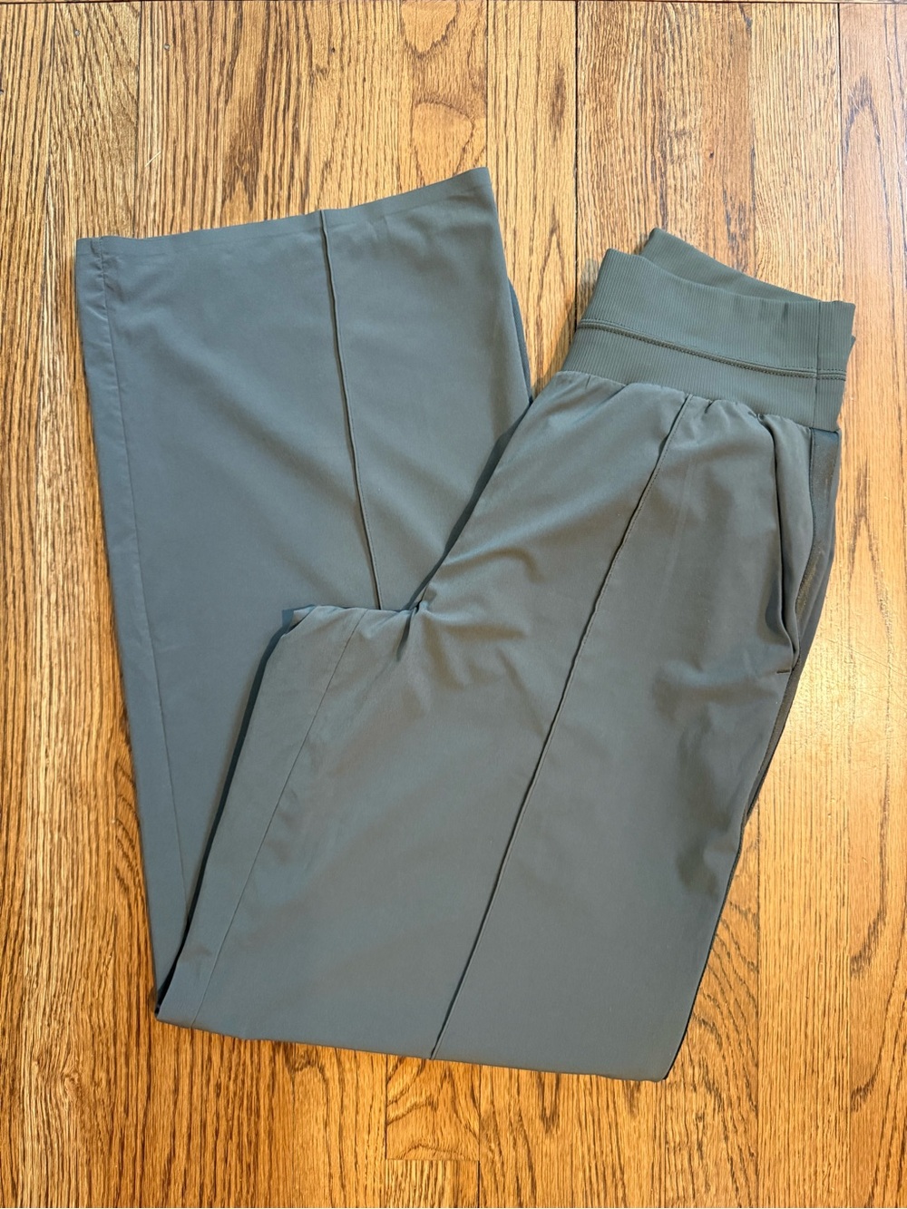 Athleta Women’s Straight-Leg Stretch Pants in Olive Green